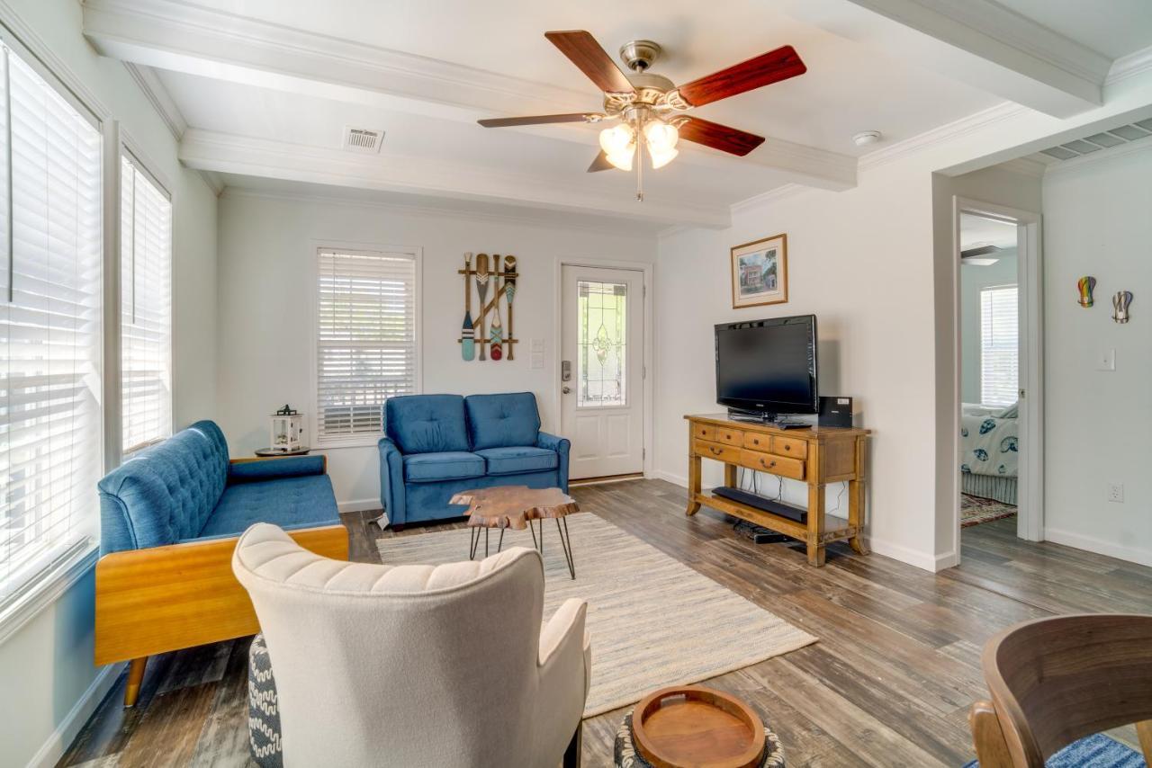 Charleston Home With Porch - 3 Mi To Folly Beach! 외부 사진
